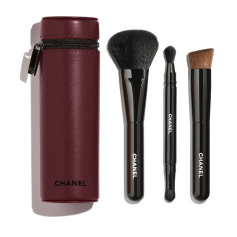 les pinceaux de chanel brush.